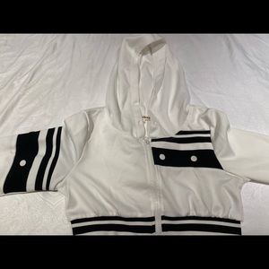 Hot & Delicious cropped black and white zip up sweater!